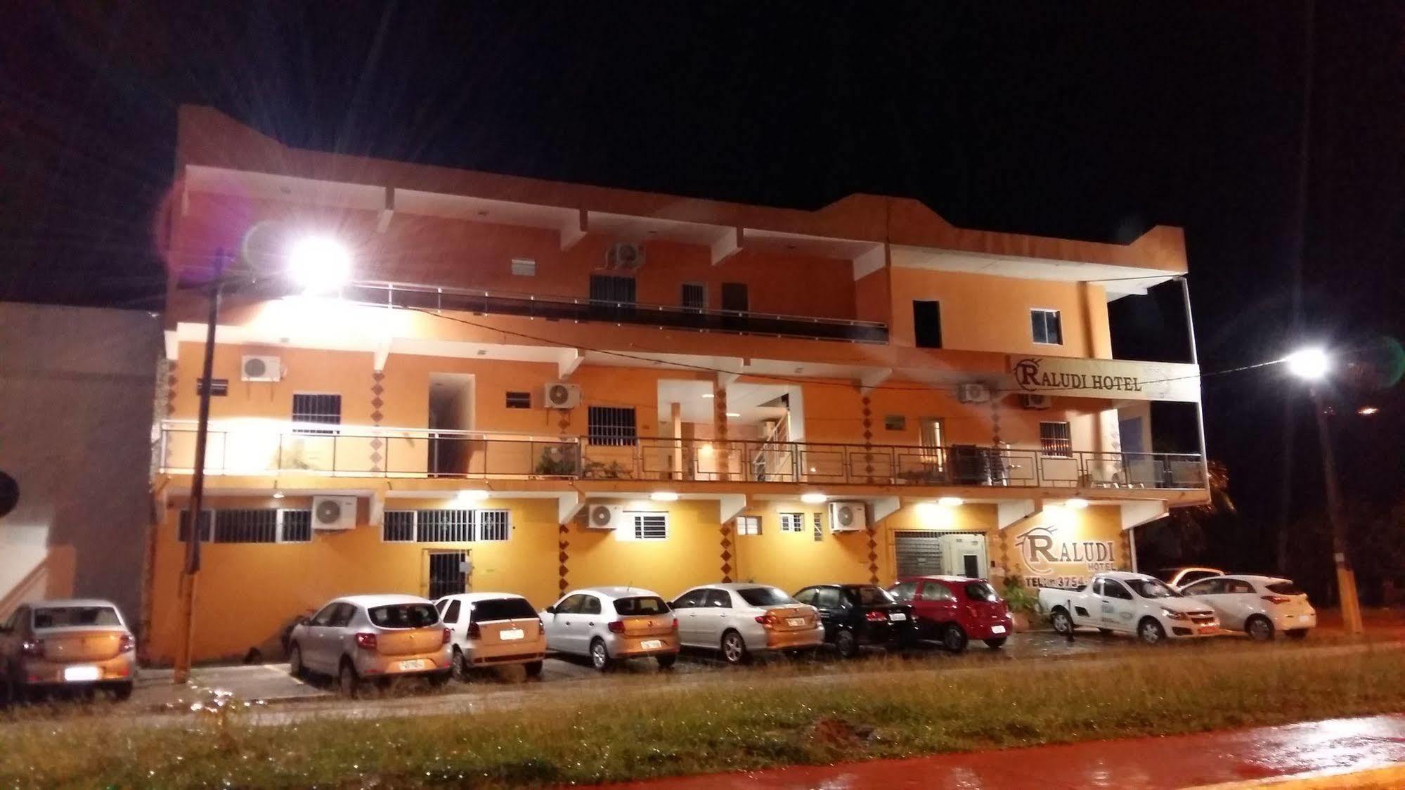 Raludi Hotel Barcarena Exterior photo