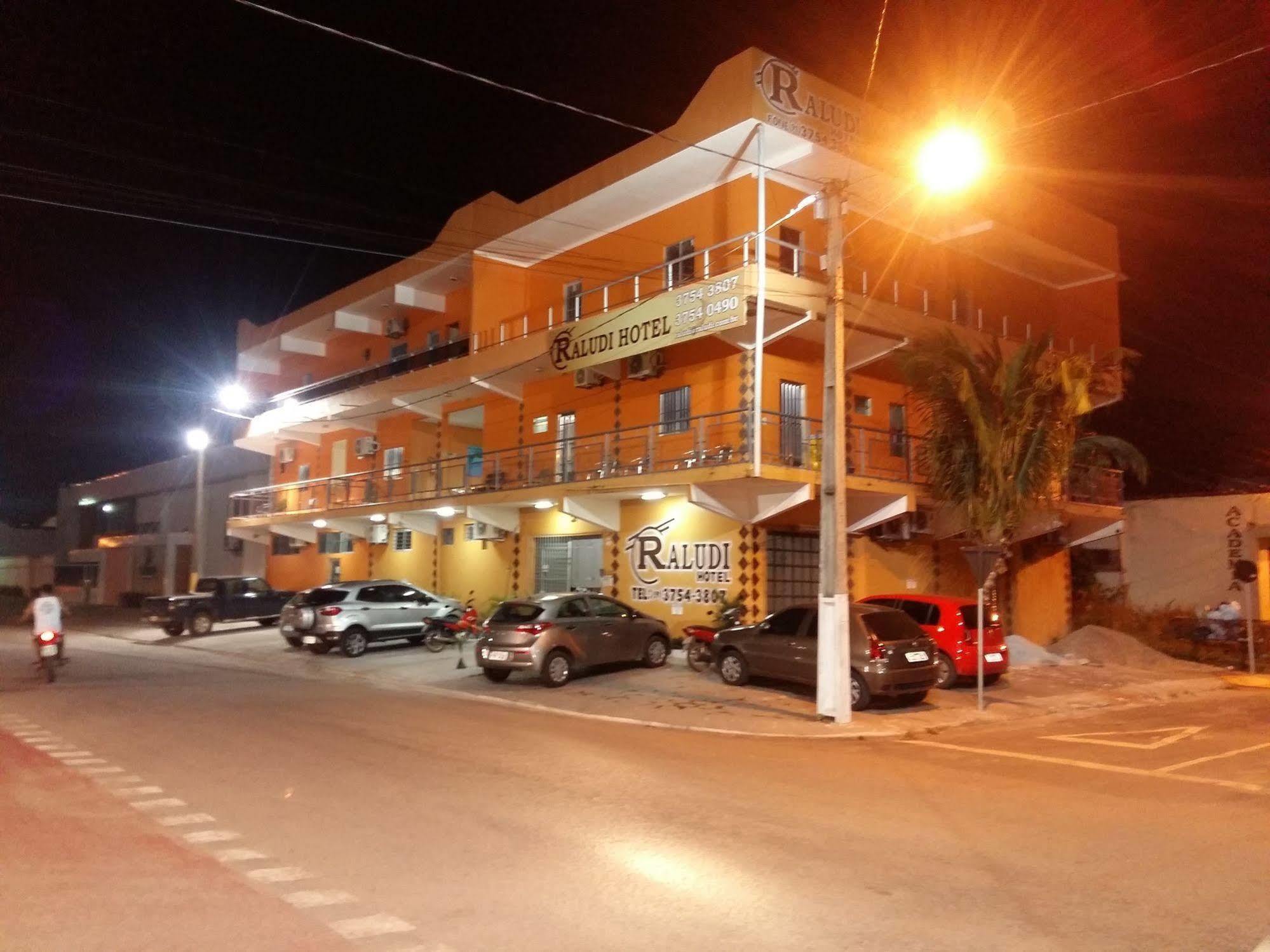 Raludi Hotel Barcarena Exterior photo